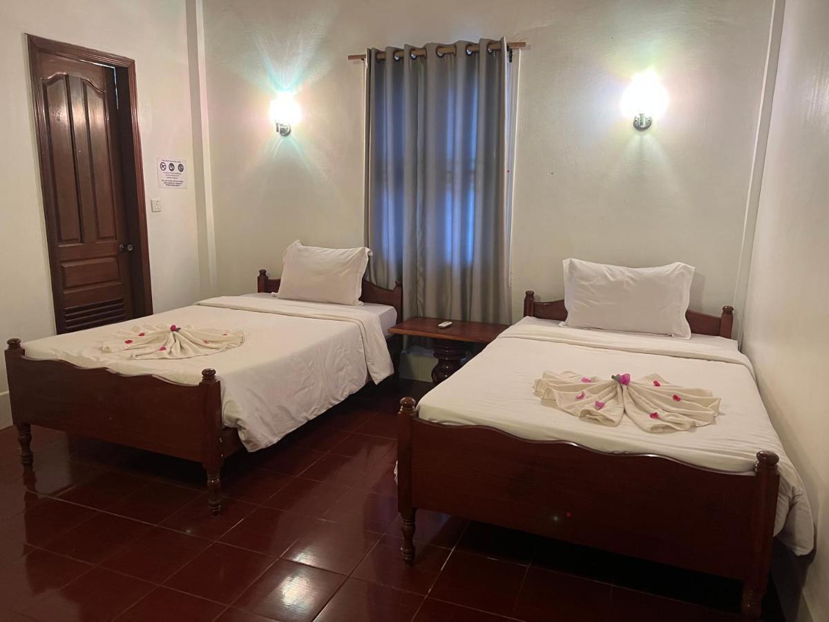 Five Rose Siem Reap Hostel Kültér fotó
