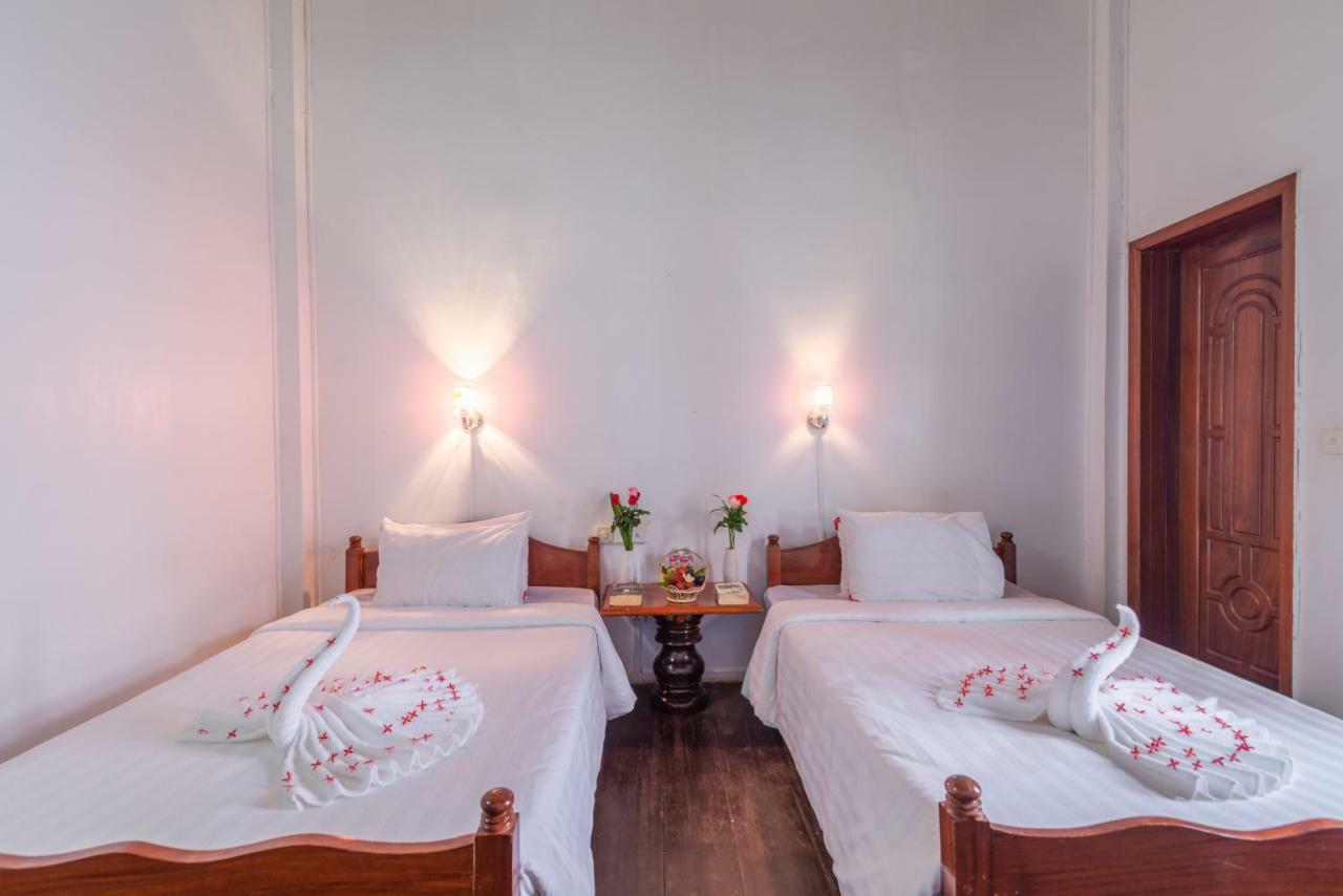 Five Rose Siem Reap Hostel Kültér fotó