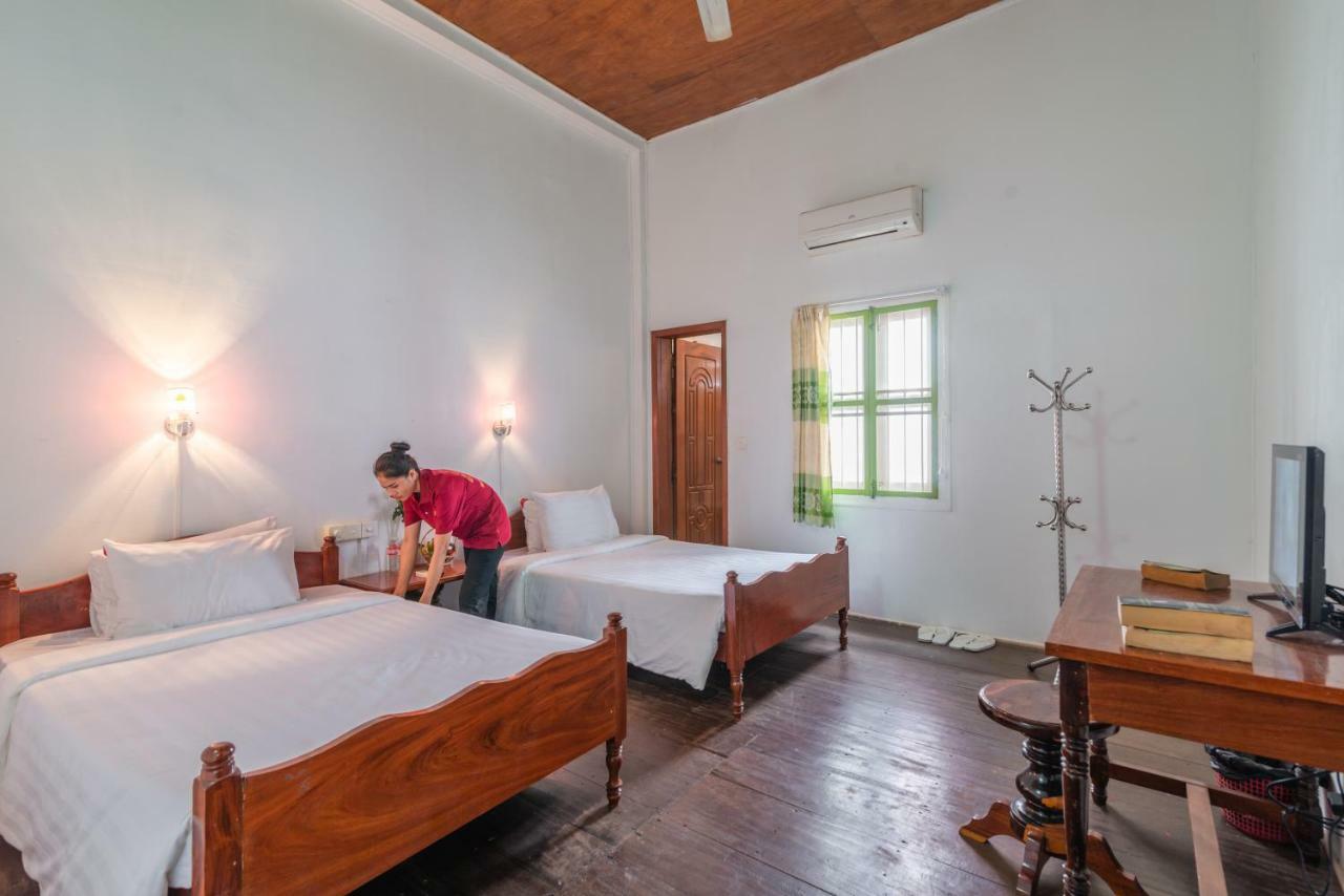 Five Rose Siem Reap Hostel Kültér fotó