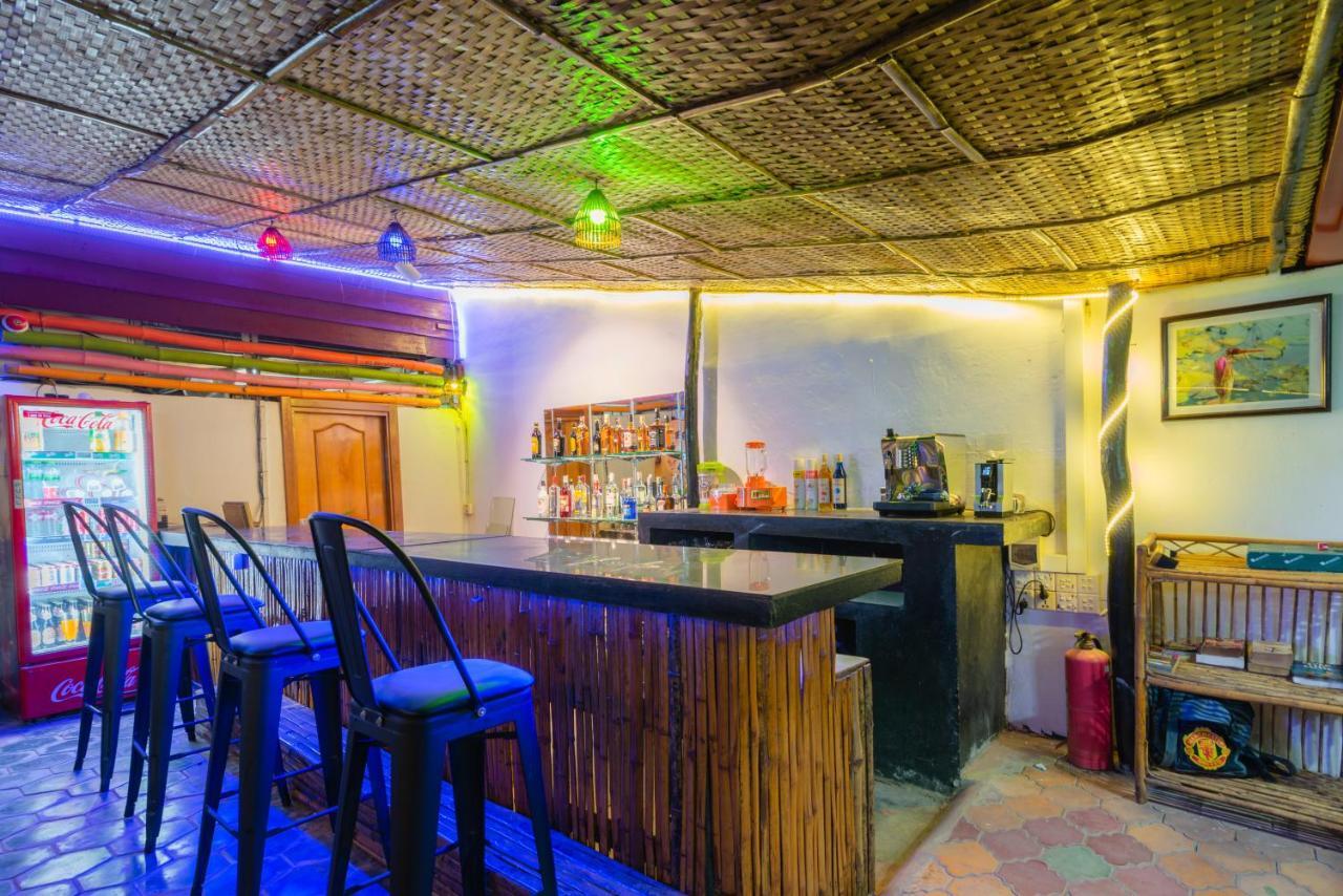 Five Rose Siem Reap Hostel Kültér fotó